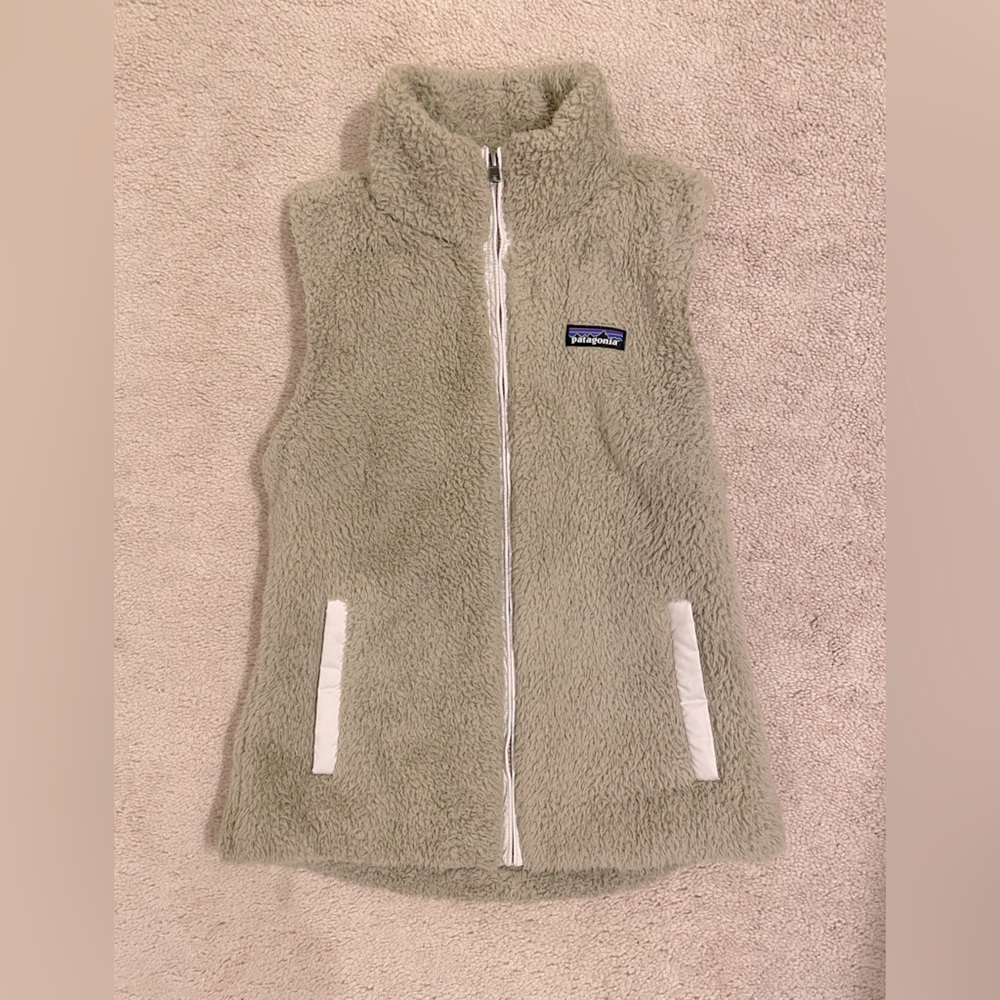Women’s Patagonia fleece vest